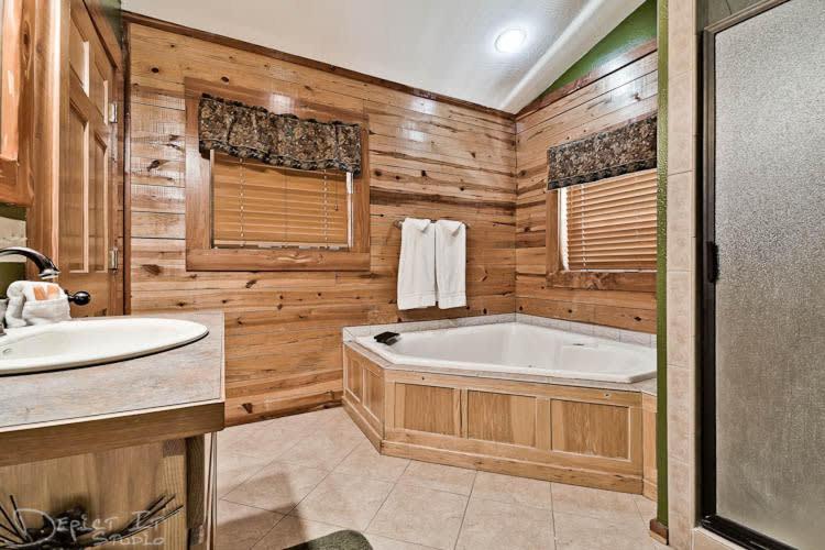 Villa Secluded Cabin In The Woods! 1 Story Eureka Springs Exterior foto